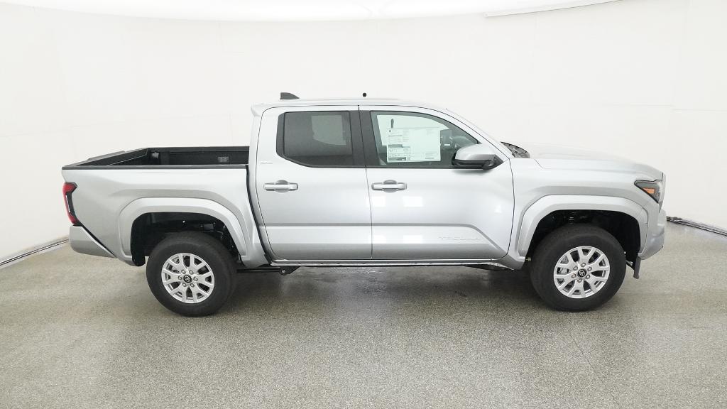 2026 Toyota Tacoma SR5 - Photo 35