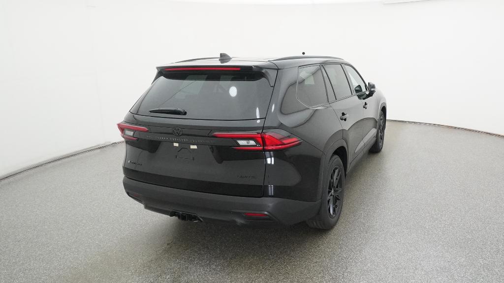 2026 Toyota Highlander Hybrid photo 2