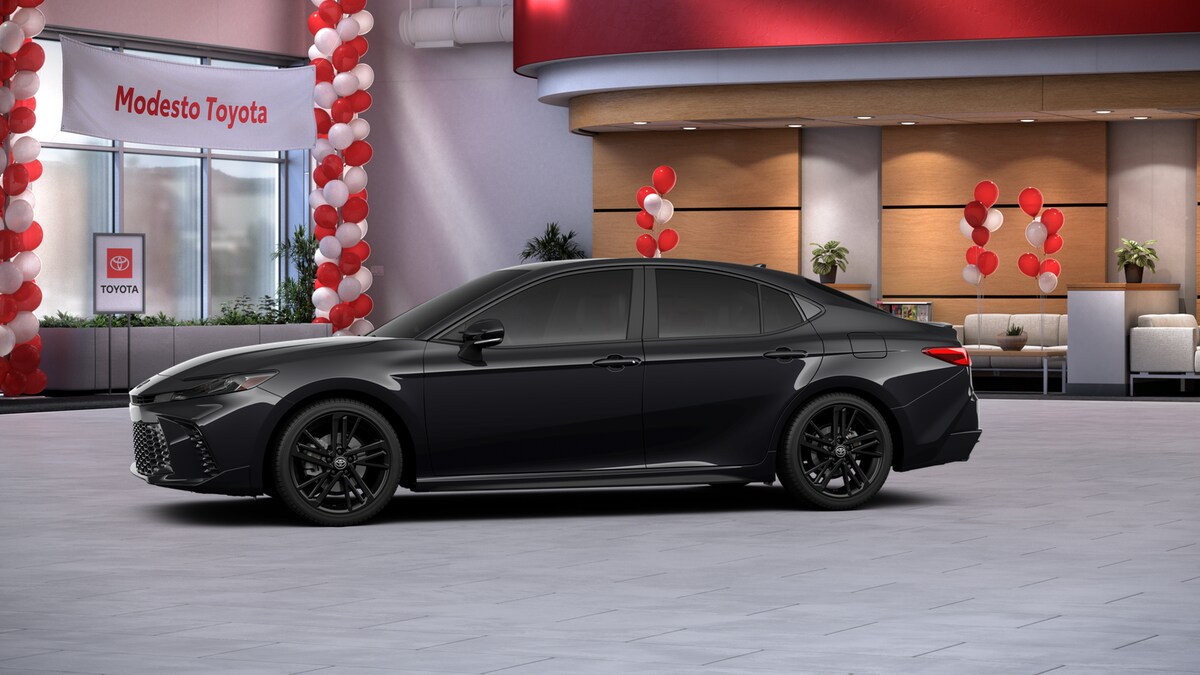 2026 Toyota Camry photo 3