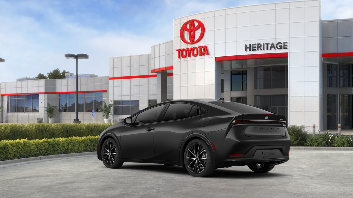 2026 Toyota Prius XLE - Photo 16