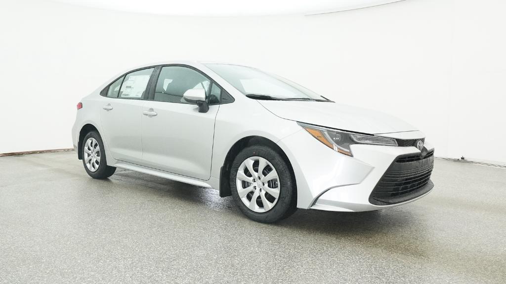 2026 Toyota Corolla LE photo 3