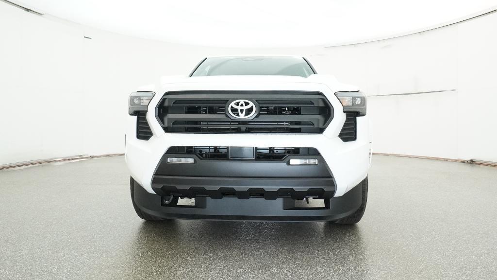 2025 Toyota Tacoma SR5 photo 2