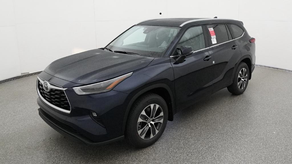 2026 Toyota Highlander SUV 