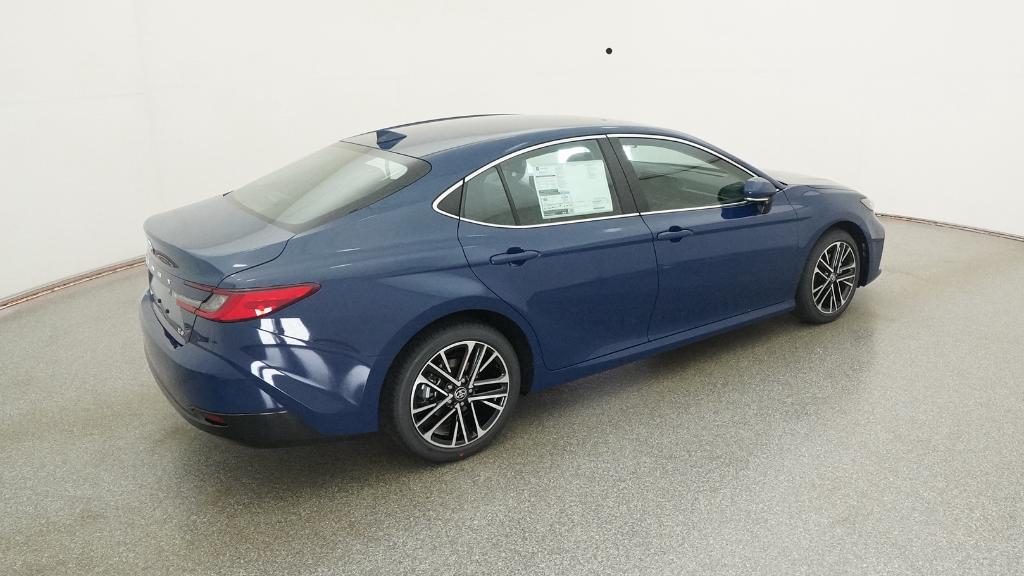 2026 Toyota Camry XLE photo 3