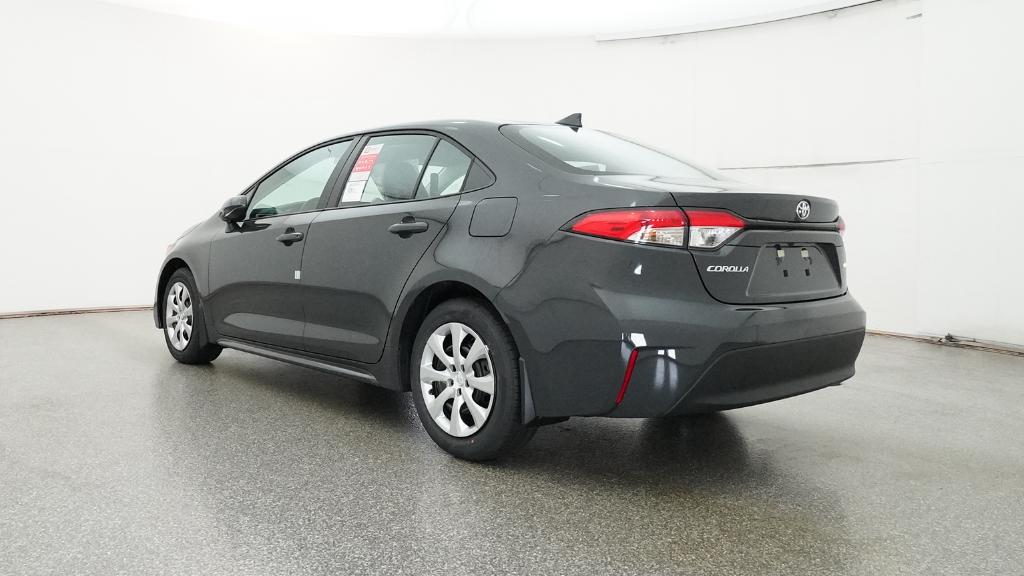2026 Toyota Corolla LE photo 3