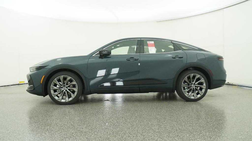 2026 Toyota Crown Limited photo 4