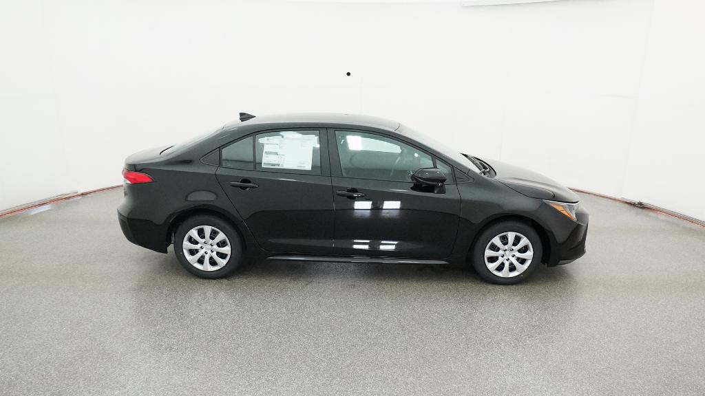 2026 Toyota Corolla LE photo 3