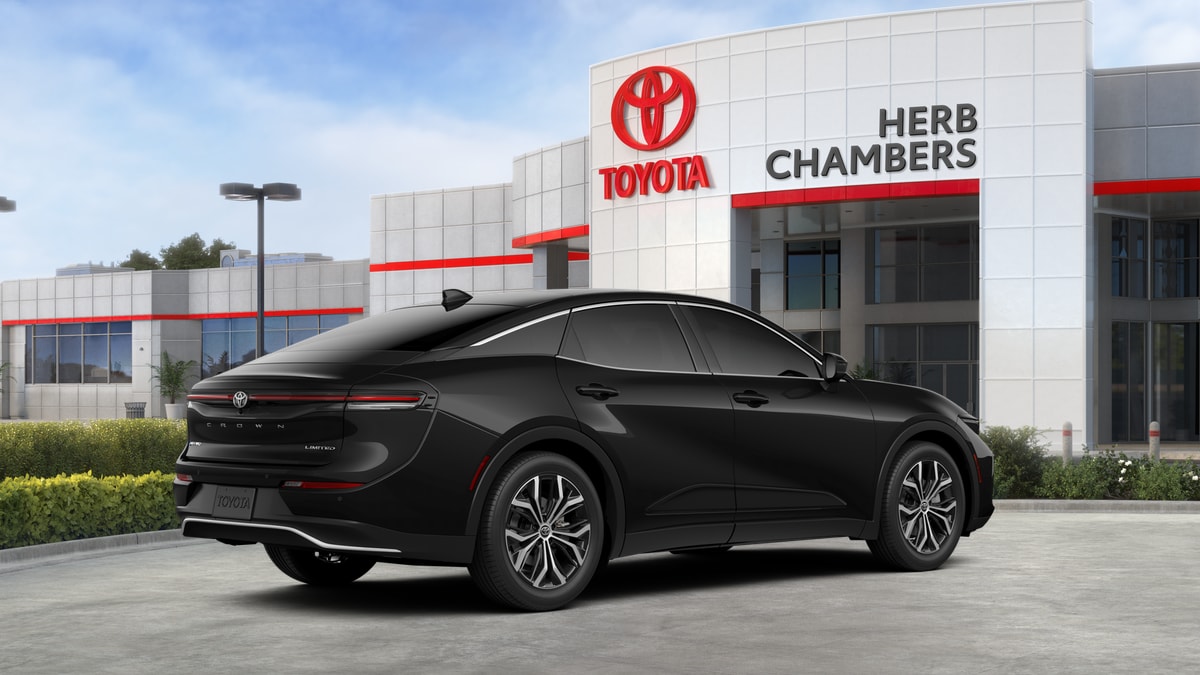 2026 Toyota Crown Limited - Photo 30