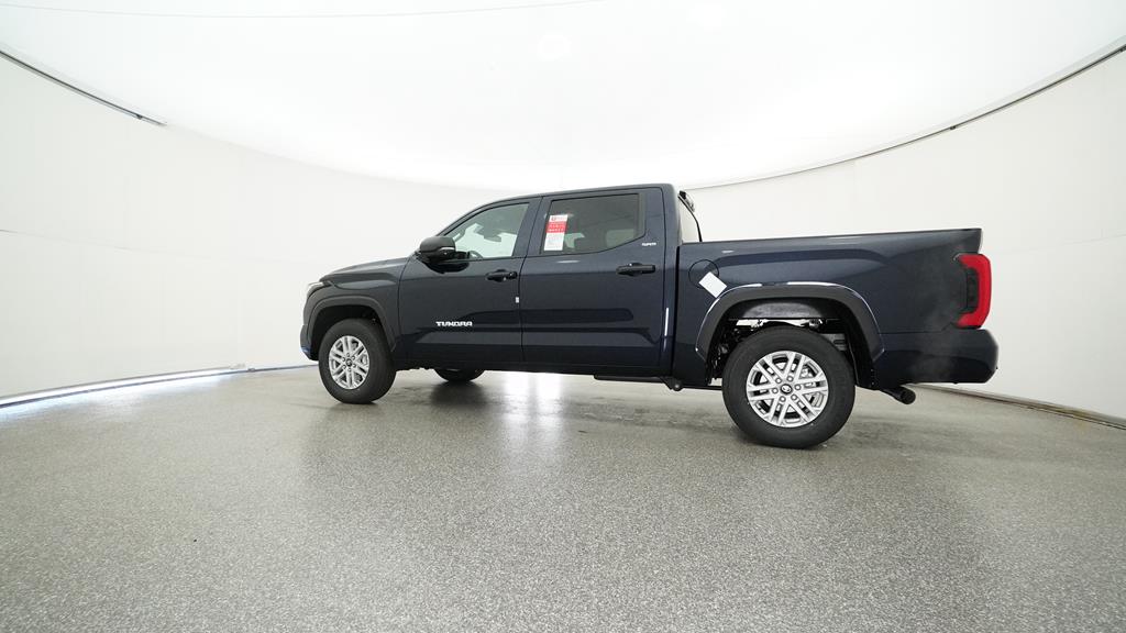2025 Toyota Tundra SR5 - Photo 18