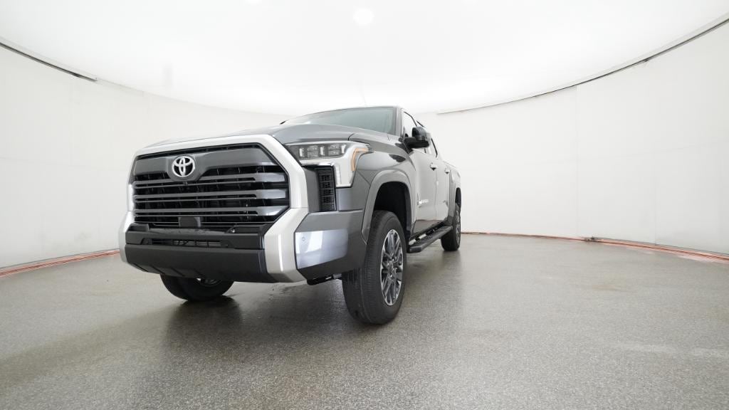 New 2026 Toyota Tundra Limited LIMITED CREWMAX 5.5