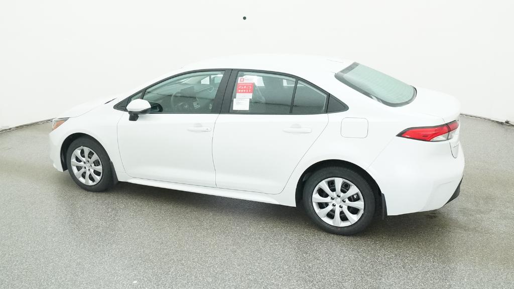 2026 Toyota Corolla LE photo 2