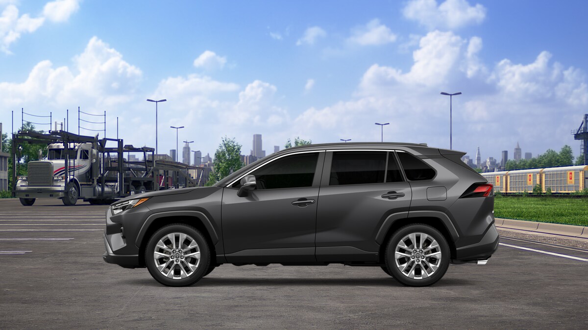2025 Toyota RAV4 Premium XLE photo 4