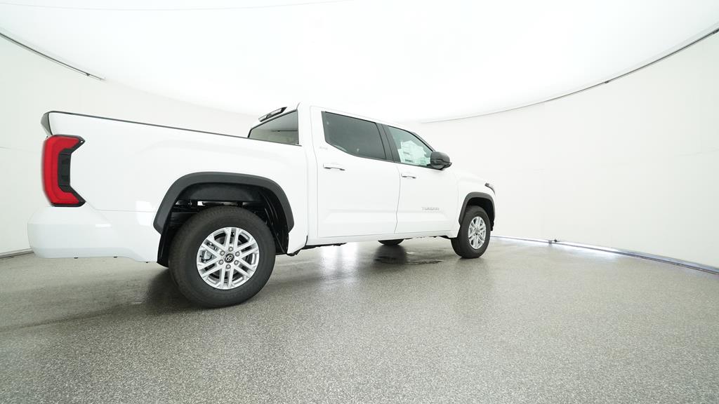 2025 Toyota Tundra SR5 - Photo 24