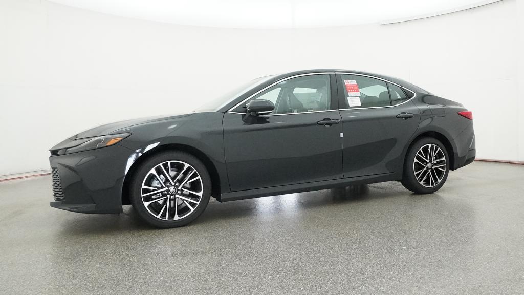 2026 Toyota Camry XLE - Photo 17
