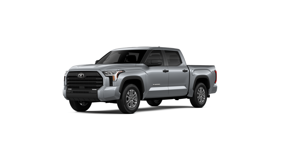 2026 Toyota Tundra SR5 CrewMax photo 2