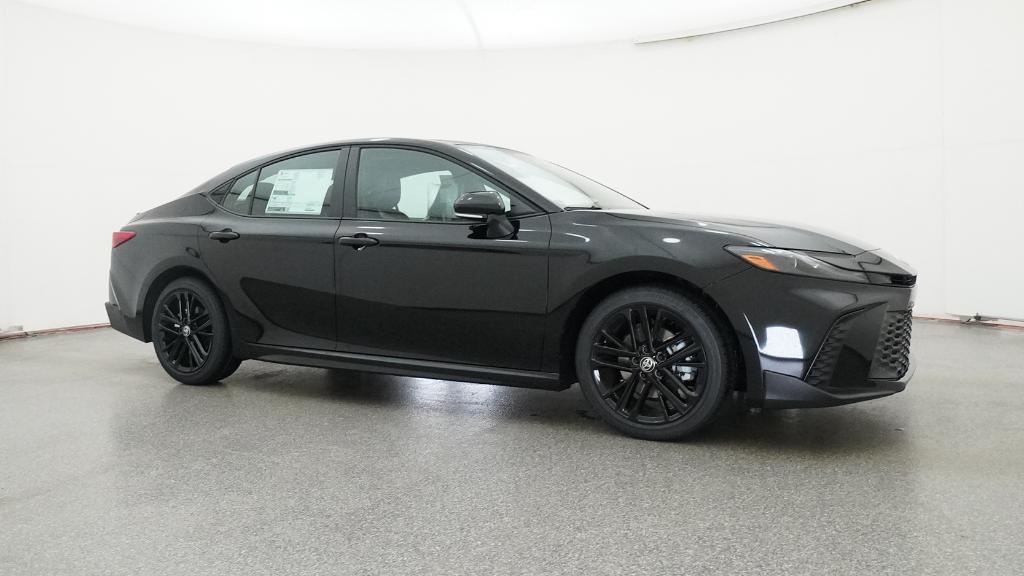 2026 Toyota Camry SE photo 3