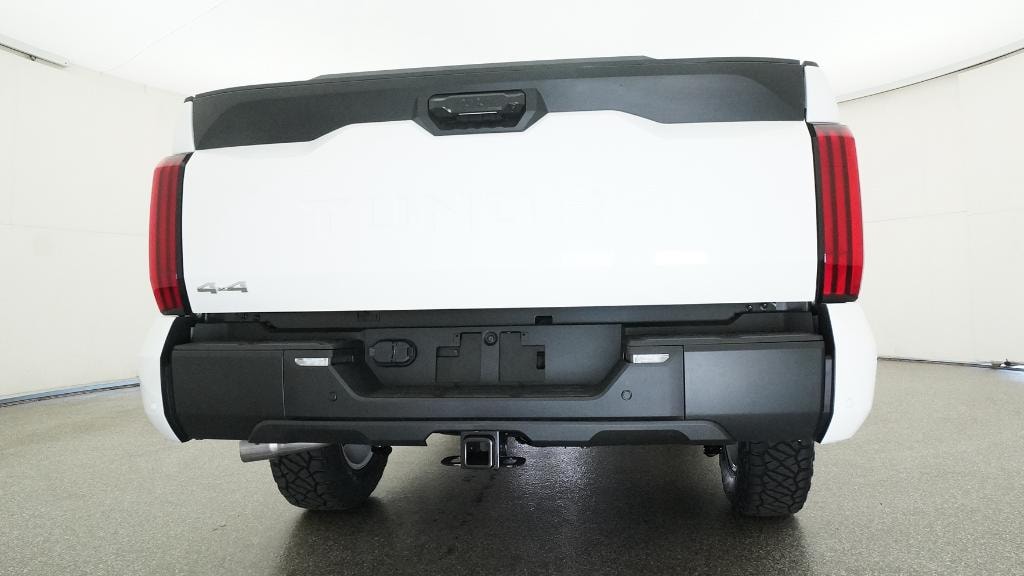 New 2026 Toyota Tundra SR5 SR5 CREWMAX 5.5