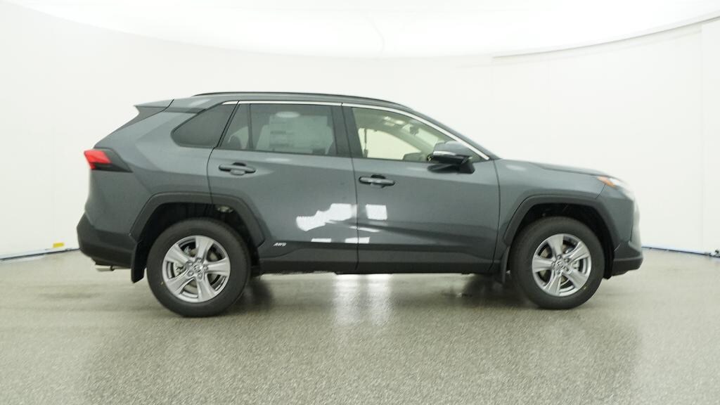 New 2025 Toyota RAV4 Hybrid XLE SUV