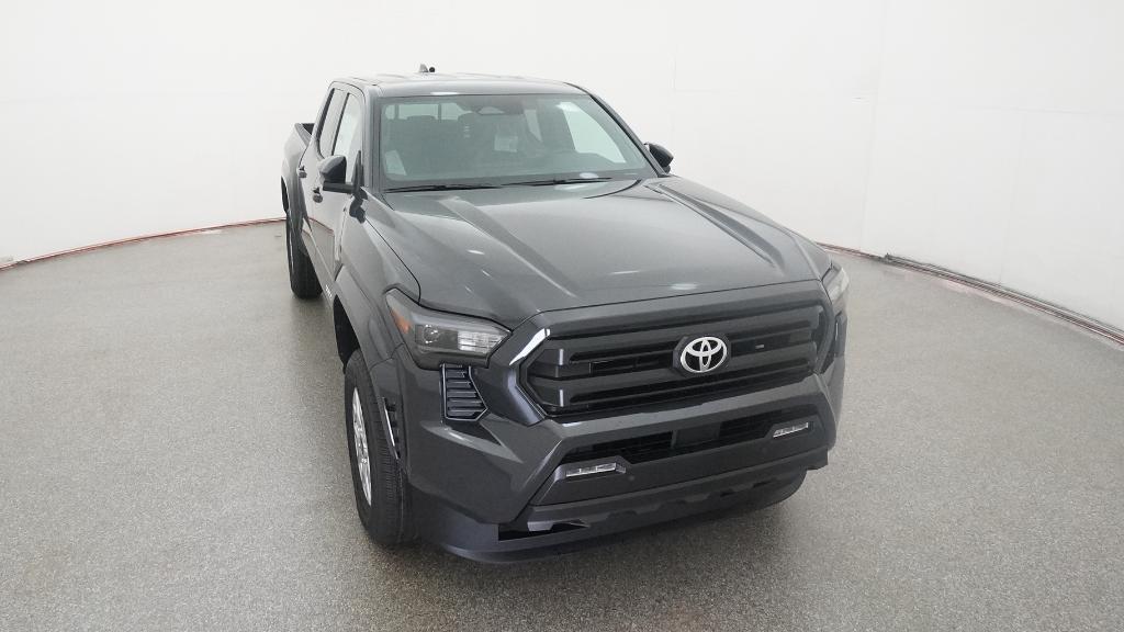 2025 Toyota Tacoma SR5 photo 3