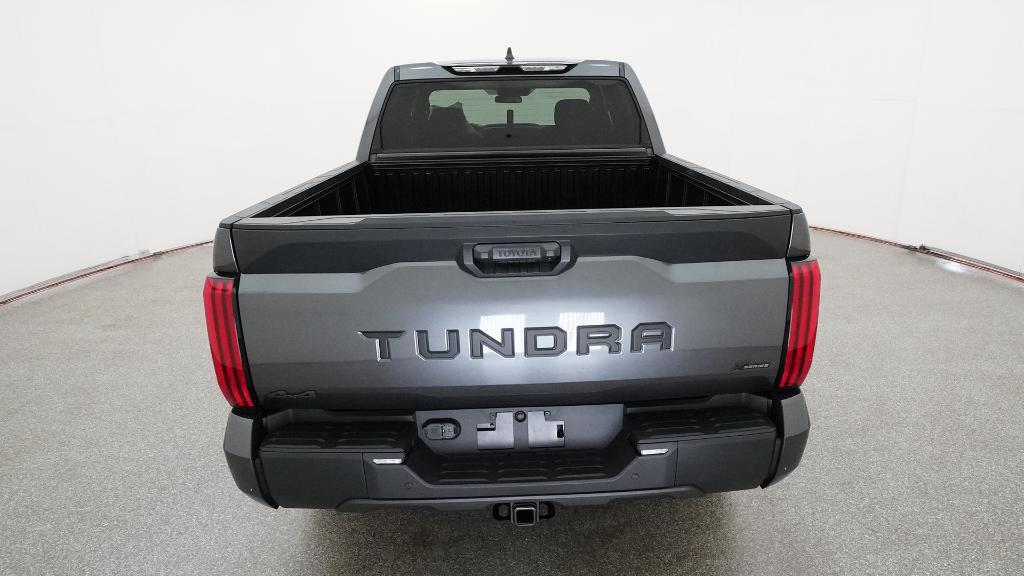 2026 Toyota Tundra SR5 - Photo 38