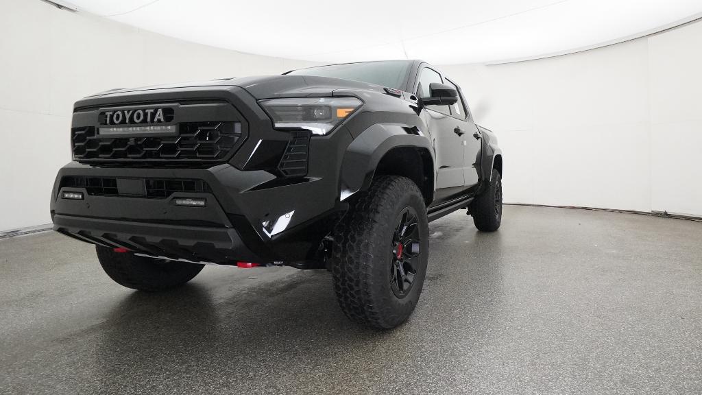2025 Toyota Tacoma TRD Pro - Photo 10