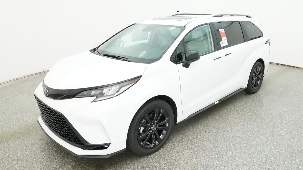 2026 Toyota Sienna XSE 7-Passenger Hybrid FWD's photo
