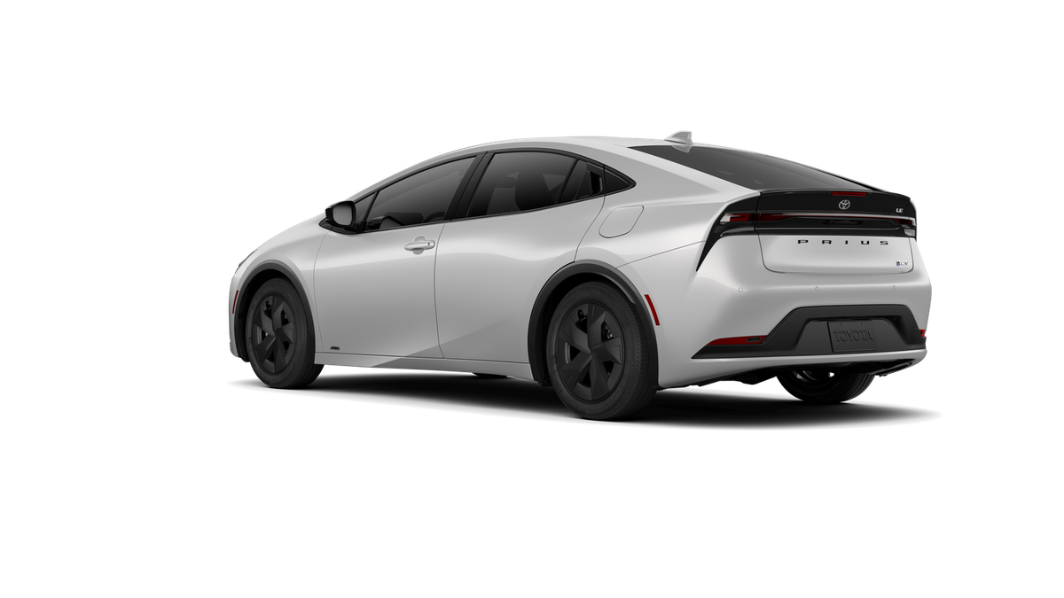 2026 Toyota Prius LE - Photo 34
