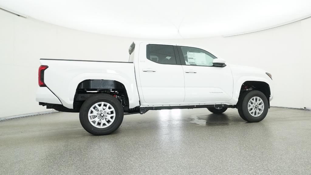 2025 Toyota Tacoma SR5 - Photo 33