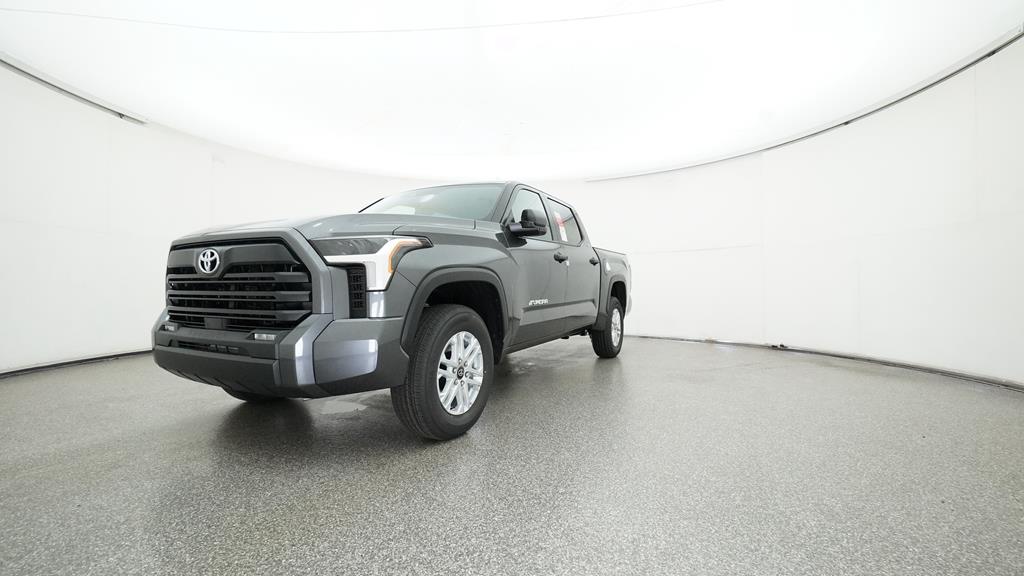 2025 Toyota Tundra SR5 - Photo 13