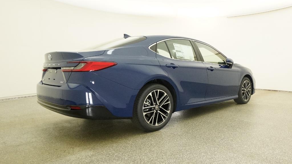 2026 Toyota Camry XLE photo 4