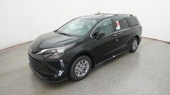 2025 Toyota Sienna XLE Van Passenger Van