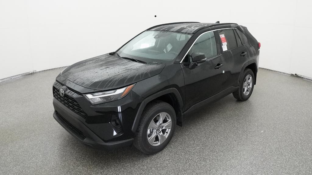 New 2025 Toyota RAV4 XLE XLE FWD SUV