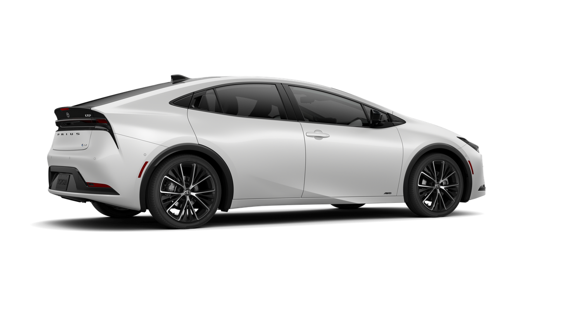 2026 Toyota Prius Limited - Photo 11