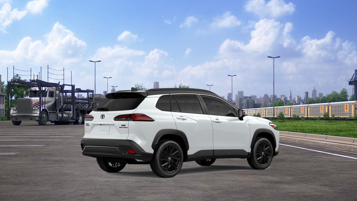 2026 Toyota Corolla Cross XSE - Photo 10
