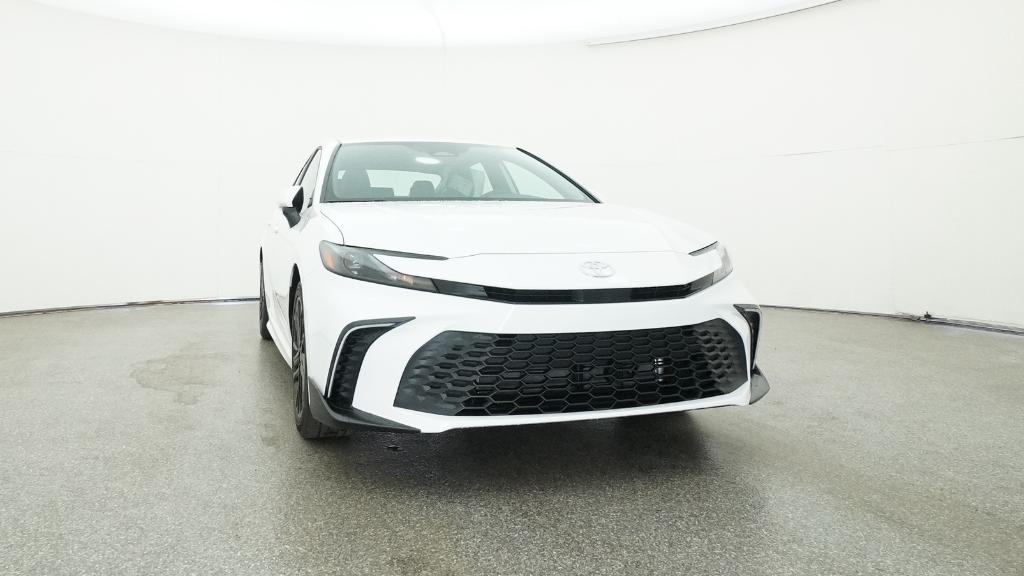 2026 Toyota Camry SE photo 2