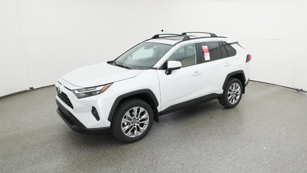 2025 Toyota RAV4 XLE Premium's photo