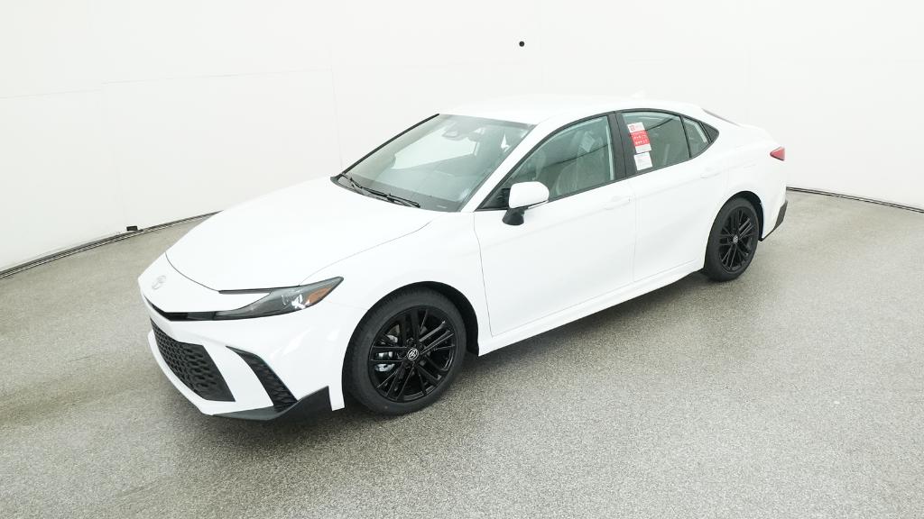 2026 Toyota Camry SE's photo