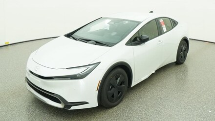 2026 Toyota Prius Plug-In Hybrid SE Hatchback