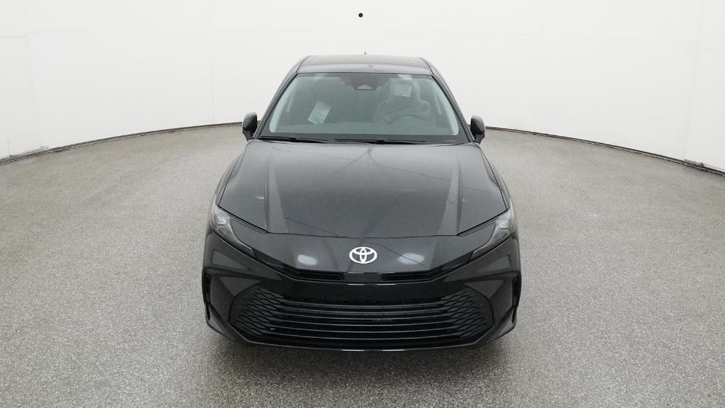 2026 Toyota Camry LE photo 2