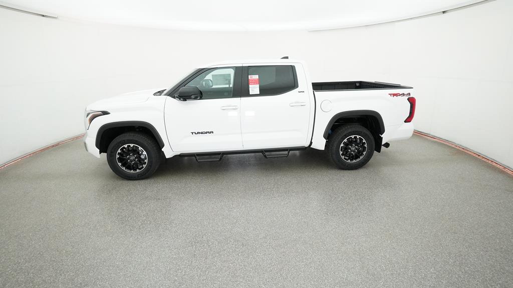 2025 Toyota Tundra SR5 - Photo 28