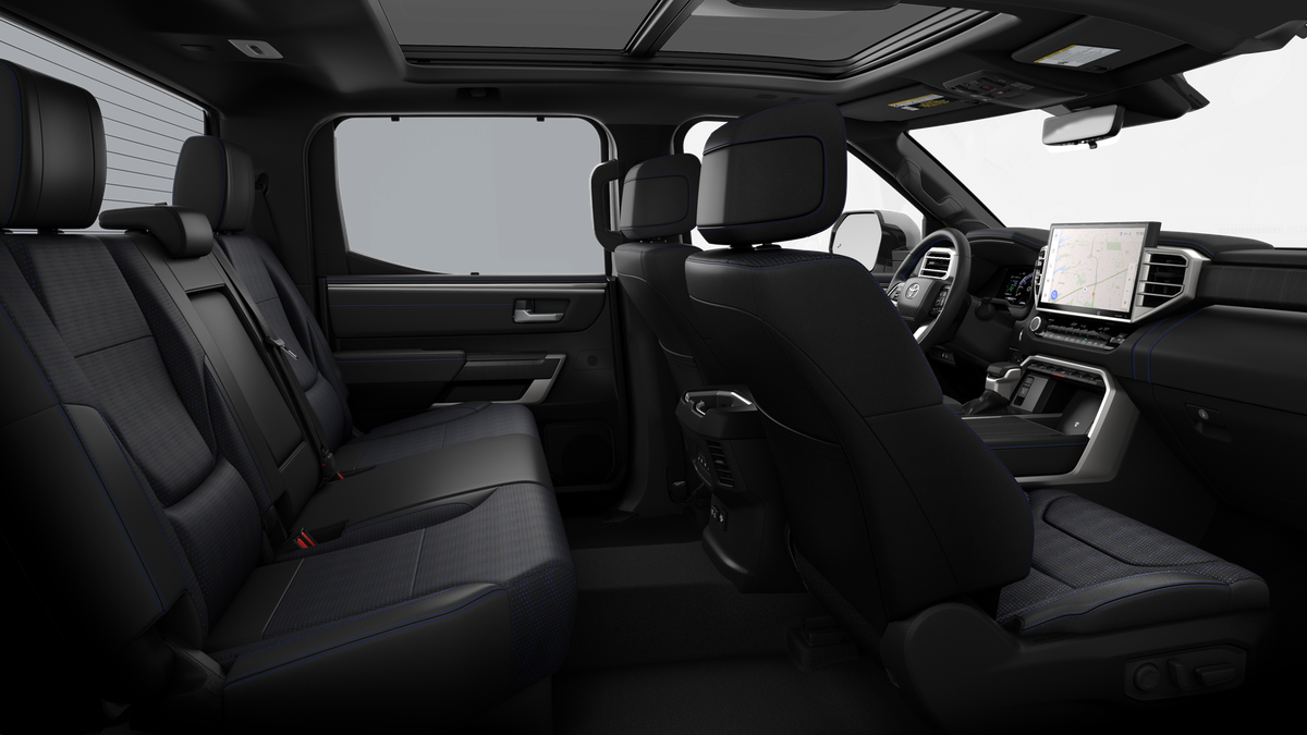 2025 Toyota Tundra Platinum - Photo 35