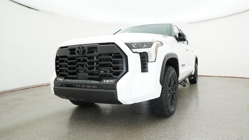 2026 Toyota Tundra Limited - Photo 9