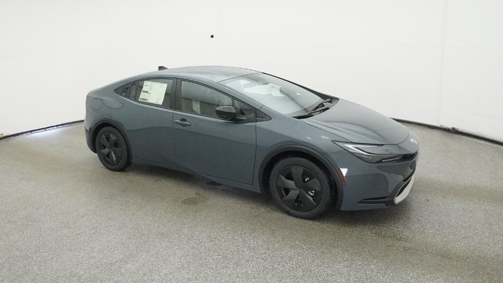 2026 Toyota Prius Plug-in Hybrid SE - Photo 15