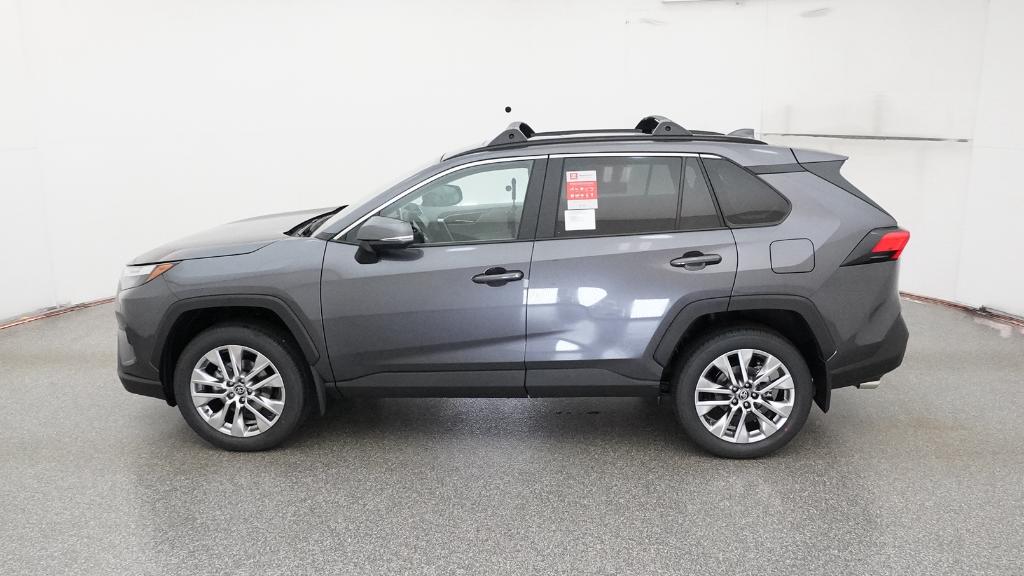2025 Toyota RAV4 XLE Premium photo 3