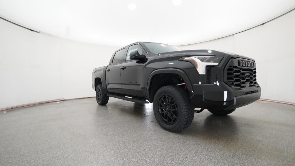 2026 Toyota Tundra SR5 - Photo 4