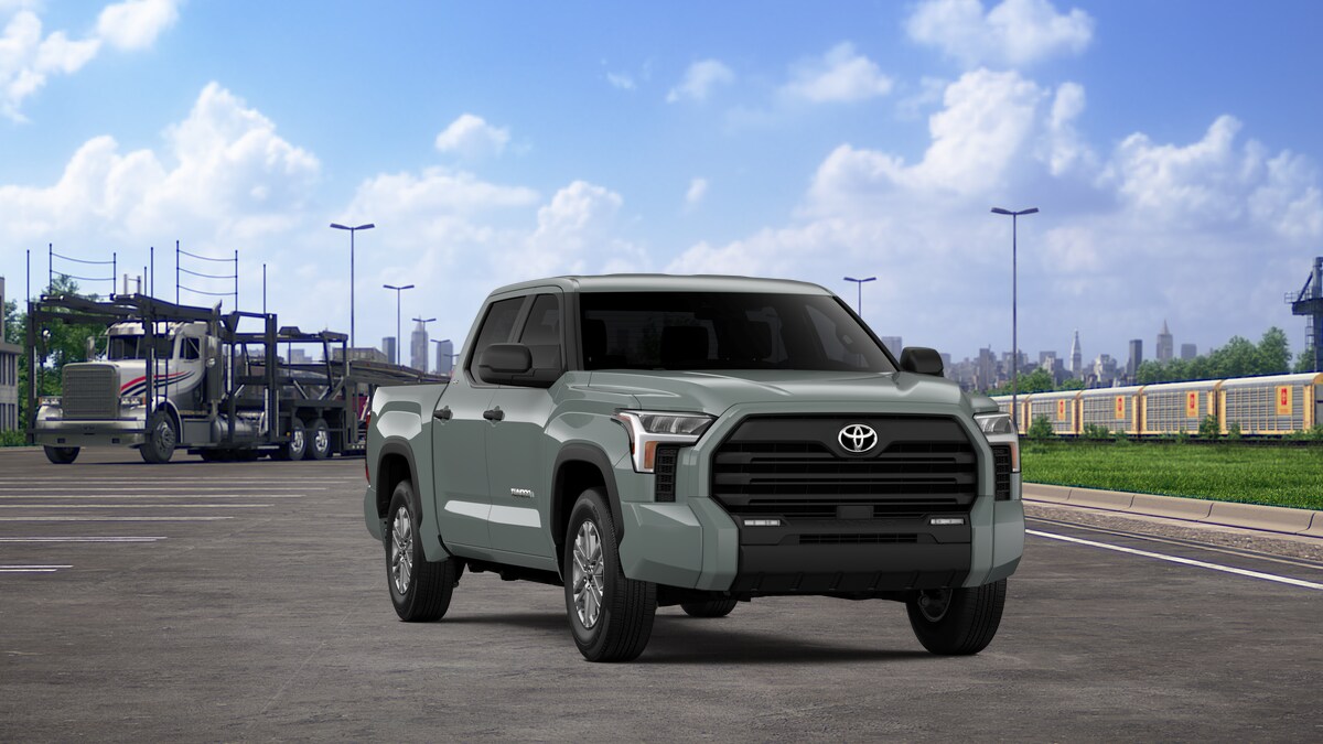 2025 Toyota RAV4 XLE Premium - Photo 17