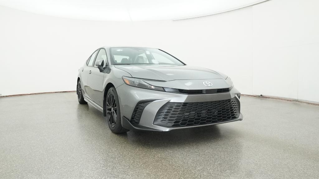 2026 Toyota Camry SE photo 3