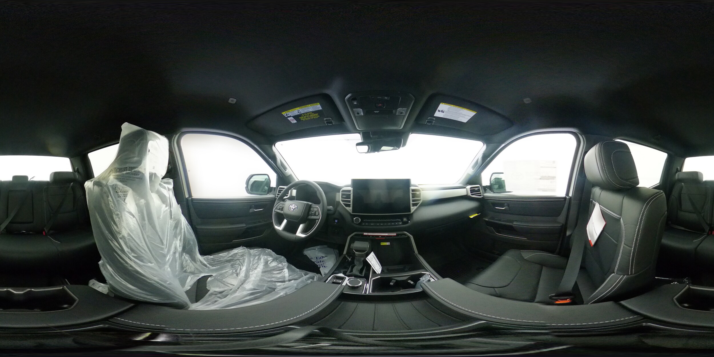 2026 Toyota Tundra Limited CrewMax photo 3