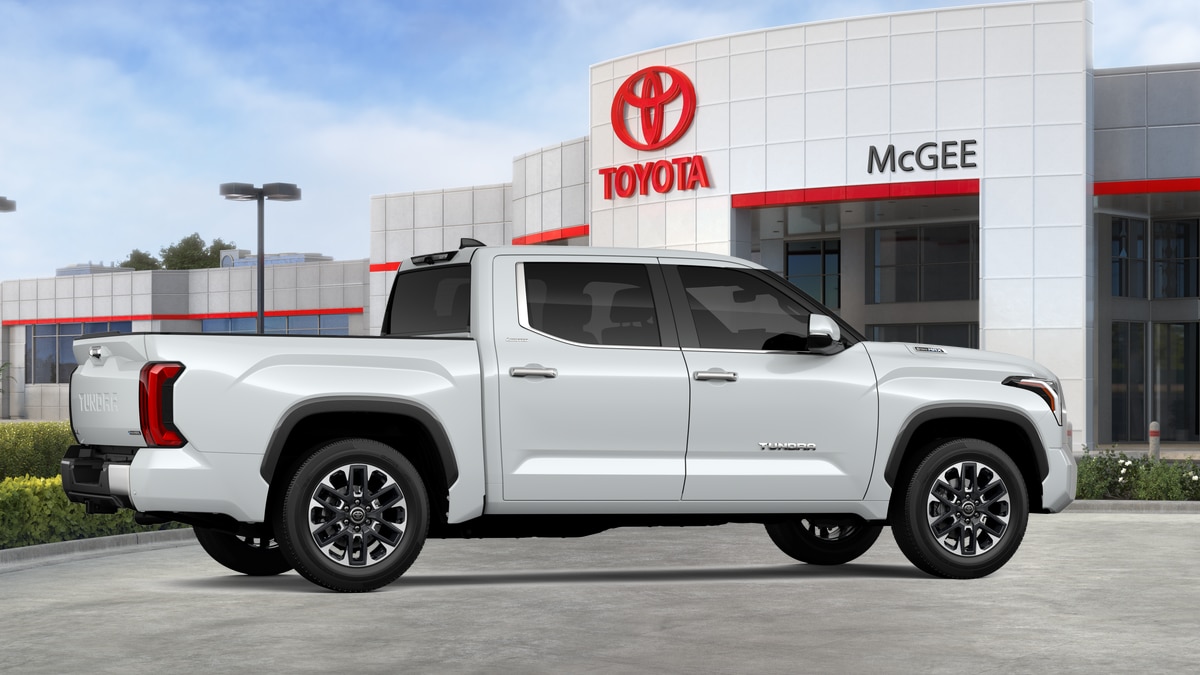2026 Toyota Tundra Limited - Photo 38