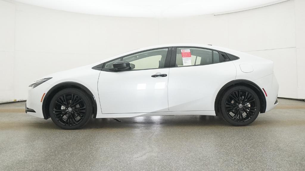 2026 Toyota Prius Nightshade - Photo 70